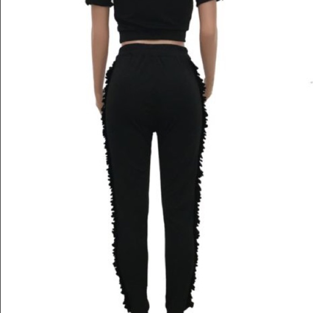 Ruffled 2pc
